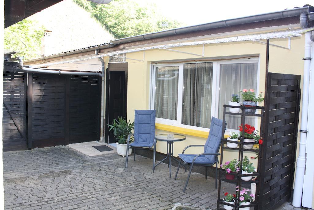 Ferienwohnung Ziemons كوتشيم الغرفة الصورة
